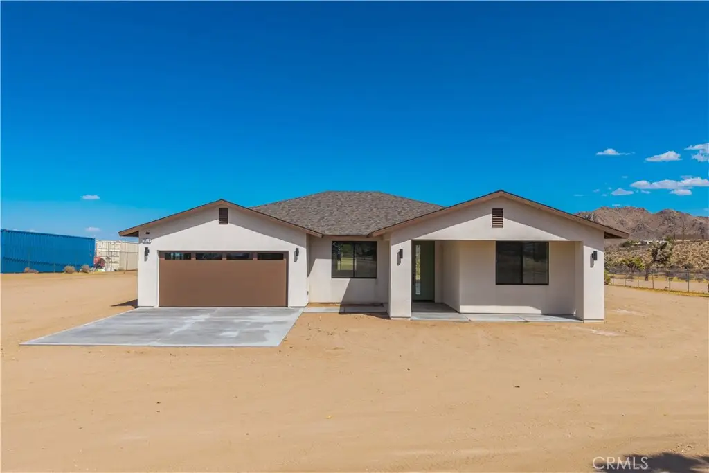 3945 Bonita Avenue, Yucca Valley, CA 92284 - #1