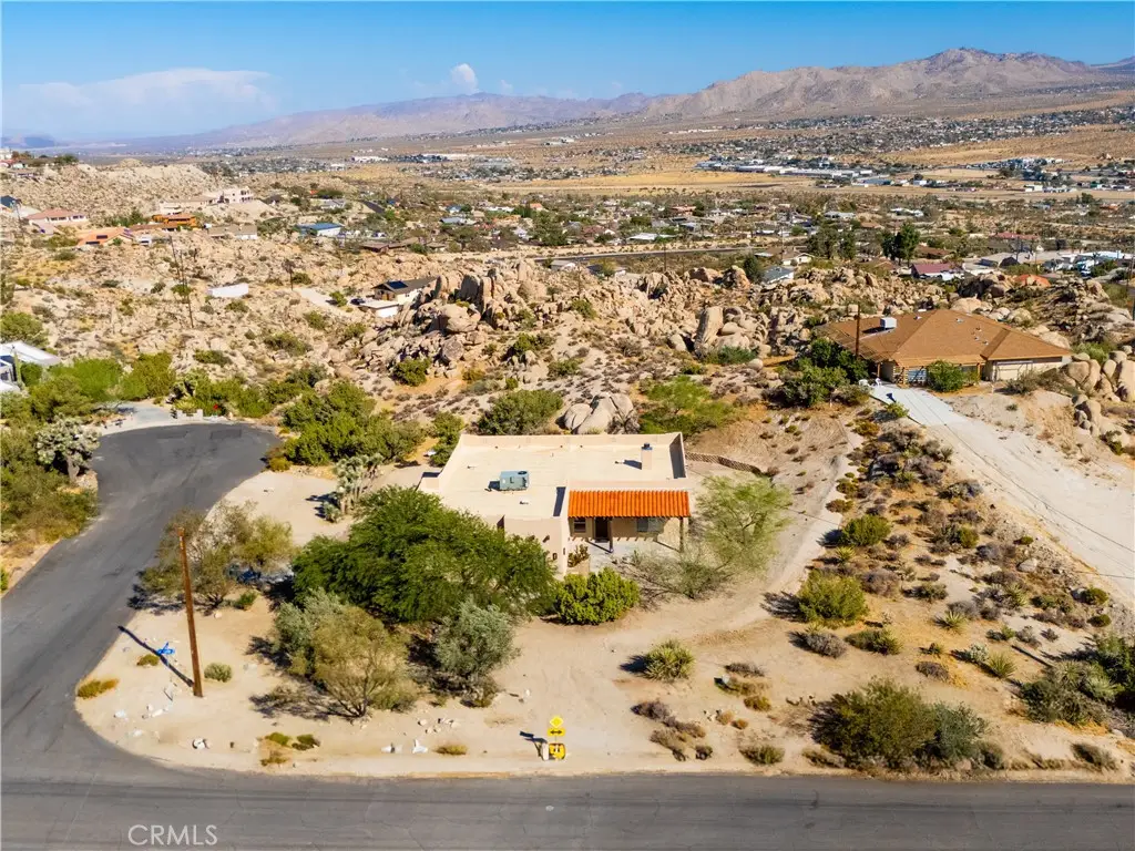 6231 Mirlo, Yucca Valley, CA 92284 - #1