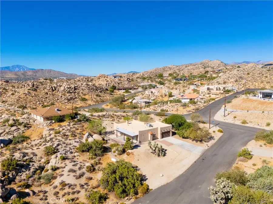 6231 Mirlo, Yucca Valley, CA 92284 - #3