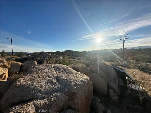 57672 Shepherd Lane, Yucca Valley, CA 92284
