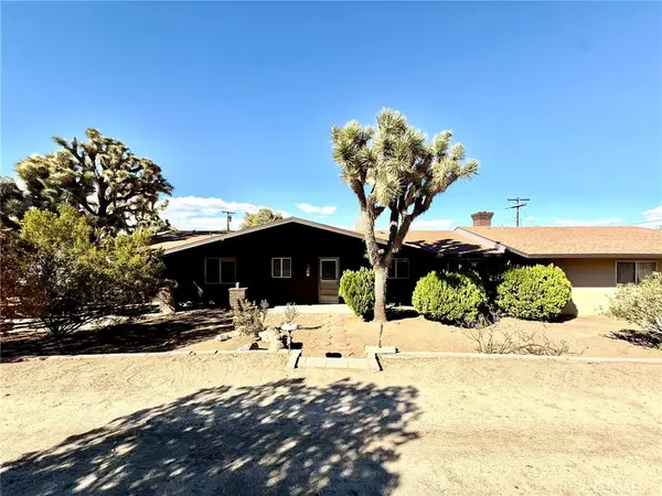 56862 La Cadena, Yucca Valley, CA 92284