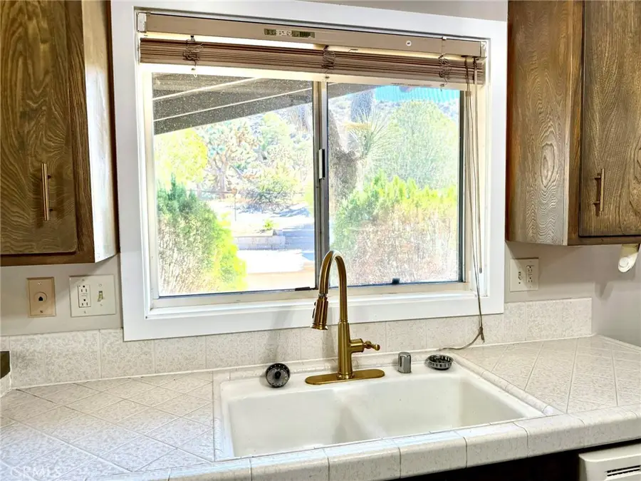 56862 La Cadena, Yucca Valley, CA 92284 - #3