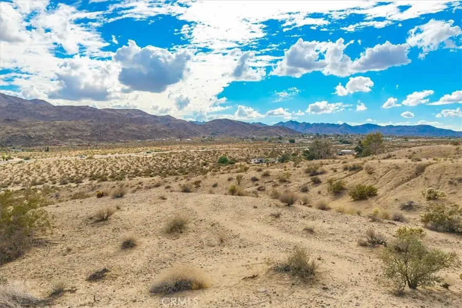 101 Carodean Road, Twentynine Palms, CA 92277 - #3