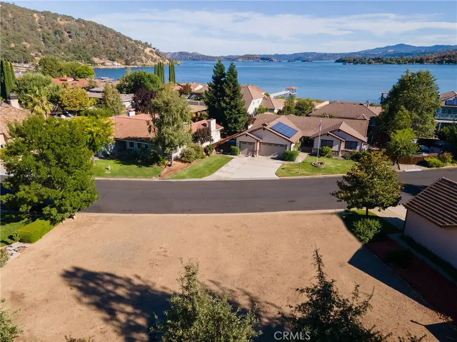 8336 Paradise Valley Boulevard, Lucerne, CA 95458 - Image #3