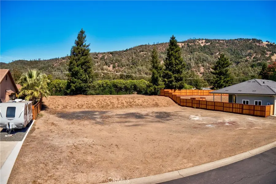 8456 Paradise Valley Boulevard, Lucerne, CA 95458 - Image #3