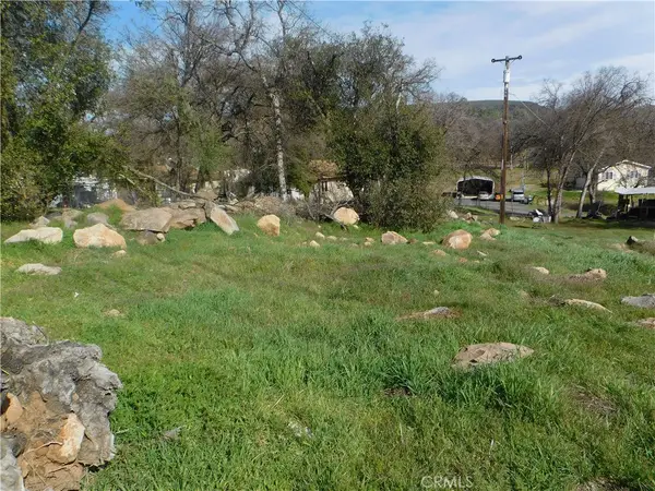 15095 Hillcrest Avenue, Clearlake, CA 95422