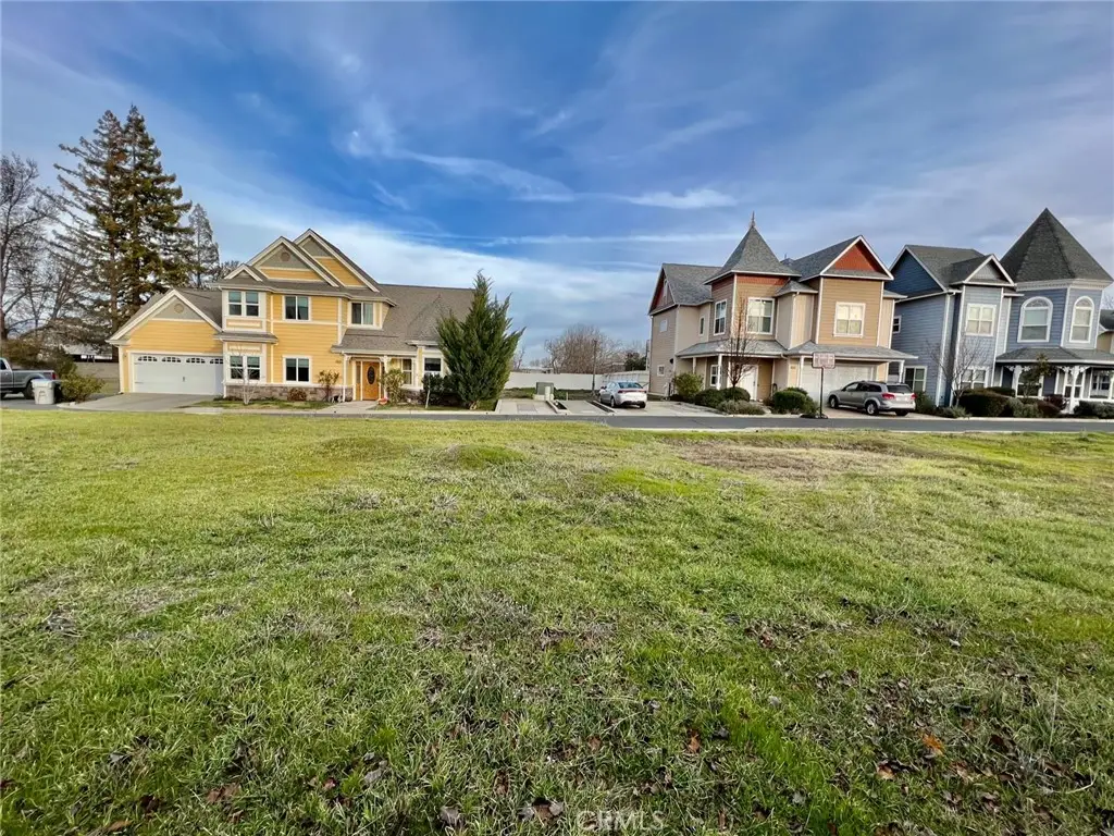 2021 Hampton, Lakeport, CA 95453 - #1