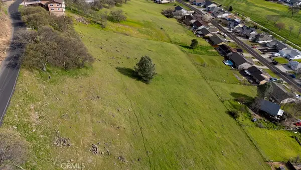 18619 Lakeridge Circle, Hidden Valley Lake, CA 95467