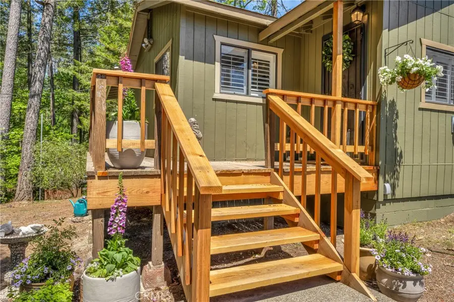 17380 Parnassus Drive, Cobb, CA 95461 - Image #3