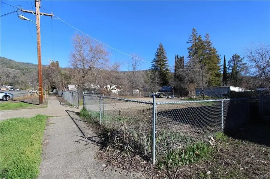 6325 Thirteenth Avenue, Lucerne, CA 95458 - #3