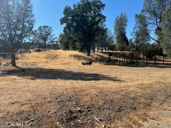 2928 Meadow Creek Road, Clearlake Oaks, CA 95423