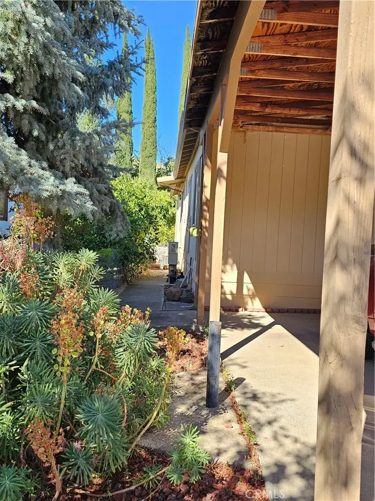 13924 Chestnut Lane, Clearlake Oaks, CA 95423 - Image #3