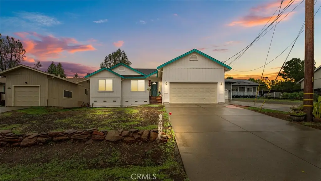 19070 Ravenhill, Hidden Valley Lake, CA 95467 - Image #1