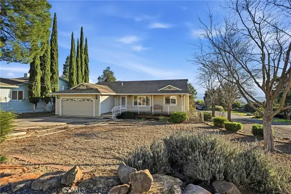 19093 Ravenhill Road, Hidden Valley Lake, CA 95467