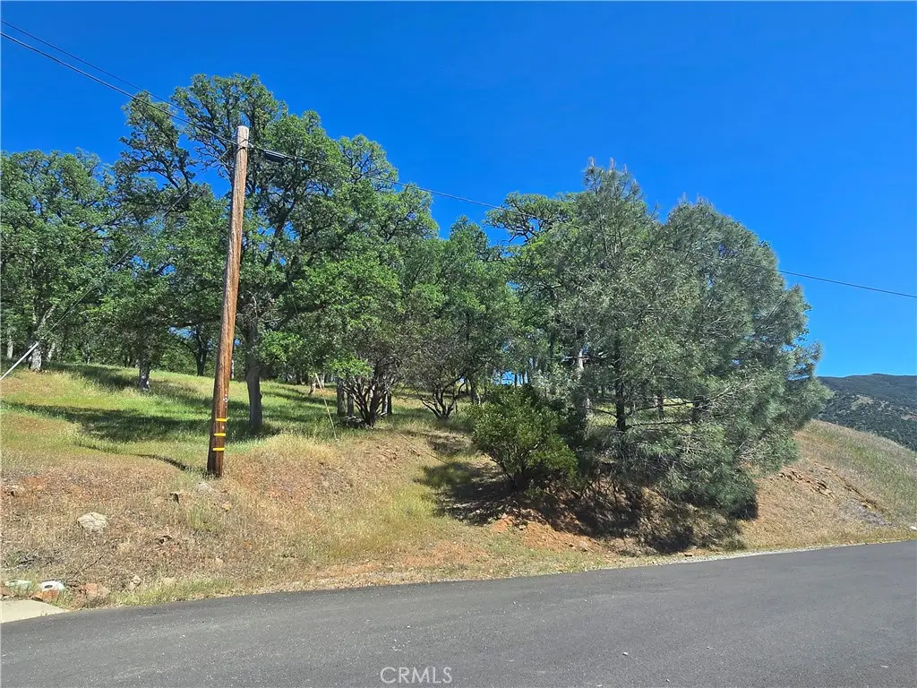 3128 Wolf Creek Rd, Clearlake Oaks, CA 95423 - #1