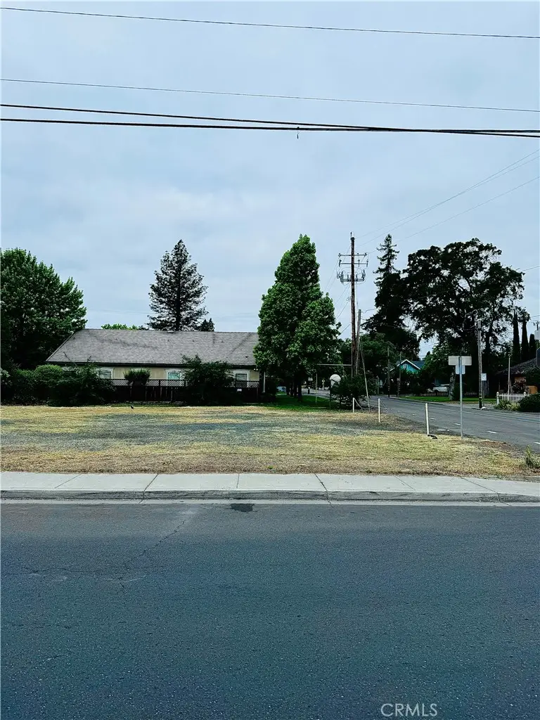1095 N Main, Lakeport, CA 95453 - #2