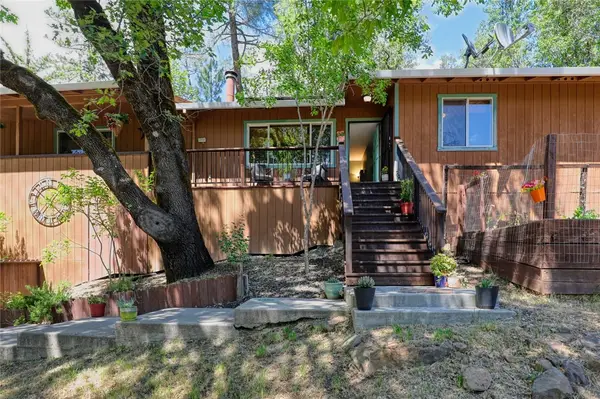 9712 Harrington Flat, Kelseyville, CA 95451