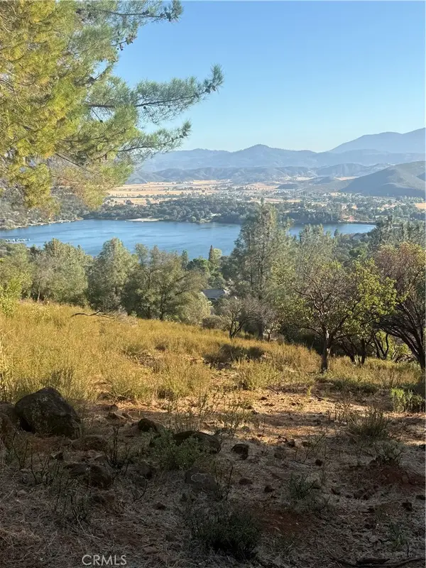 16523 Crescent Court, Hidden Valley Lake, CA 95467