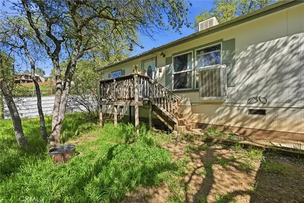 15560 20th Avenue, Clearlake, CA 95422