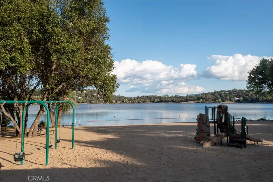 18490 North Shore Drive, Hidden Valley Lake, CA 95467 - #2