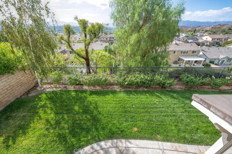 24030 Via Vizcaya, Valencia, CA 91354 - #2