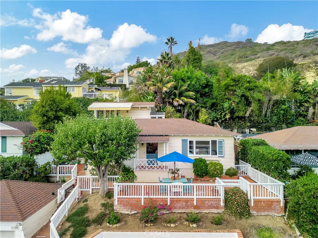 924 Park Avenue, Laguna Beach, CA 92651 - #1