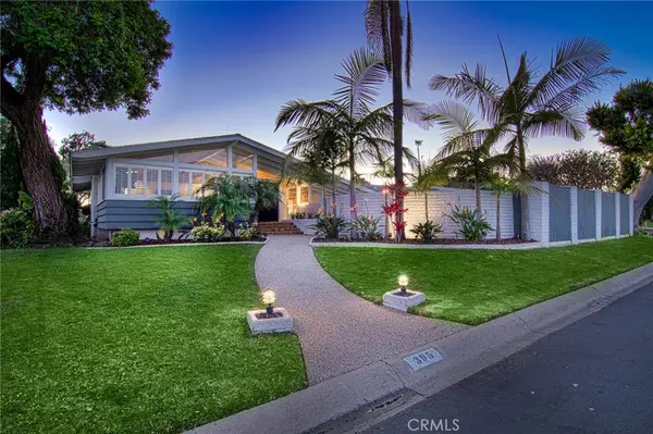 395 Meadow Lane, Newport Beach, CA 92660