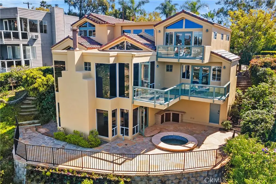 2210 Temple Hills Drive, Laguna Beach, CA 92651 - #3