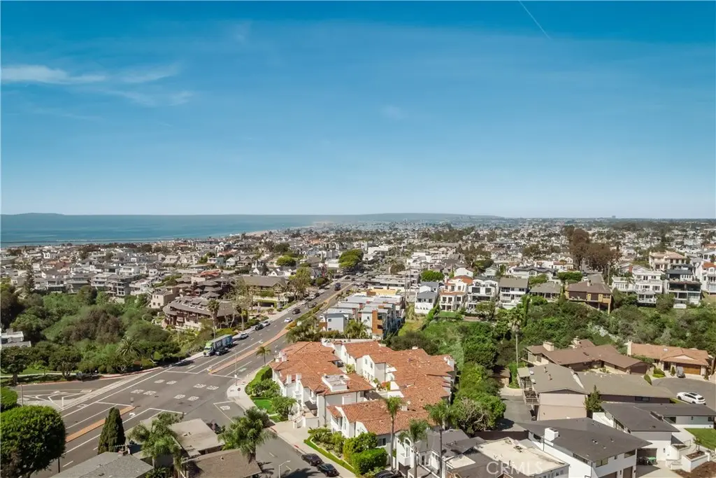 401 Seaward Road #2, Corona Del Mar, CA 92625 - #1