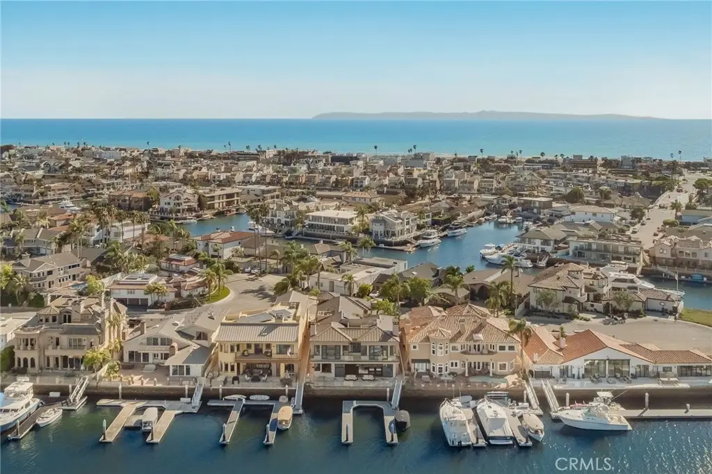 16462 Malden Circle, Huntington Beach, CA 92649 - #1