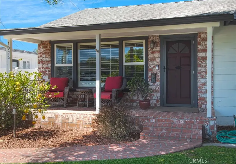 1925 Fullerton Avenue, Costa Mesa, CA 92627 - #3
