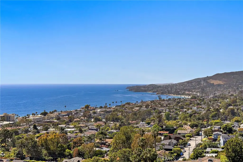 2147 Crestview, Laguna Beach, CA 92651 - #1