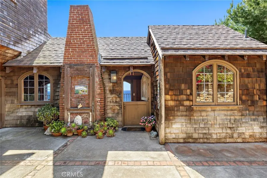 2147 Crestview, Laguna Beach, CA 92651 - #3