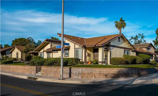 1403 E Sail Ave, Orange, CA 92865