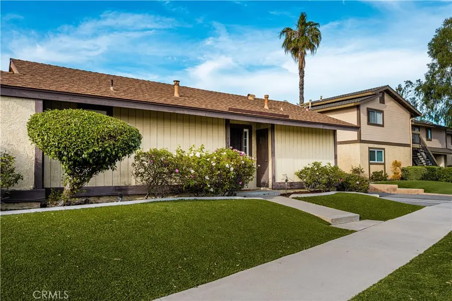 1403 E Sail Ave, Orange, CA 92865 - #2
