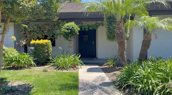 2011 W Katella #2, Anaheim, CA 92804