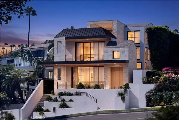 407 Heliotrope Avenue #A, Corona Del Mar, CA 92625