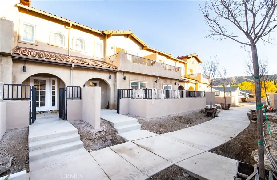 5526 E Los Angeles Avenue #2, Simi Valley, CA 93063 - #3