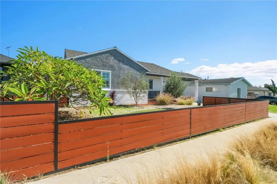 6104 S La Cienega, Ladera Heights, CA 90056 - #2