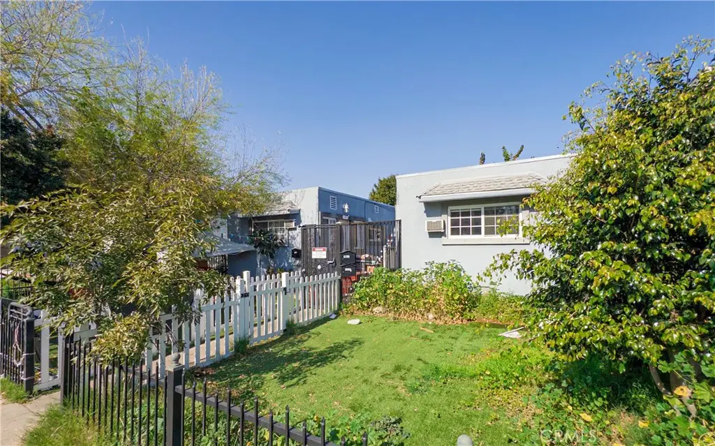 1361 W Vernon Avenue, Los Angeles, CA 90037 - Image #1
