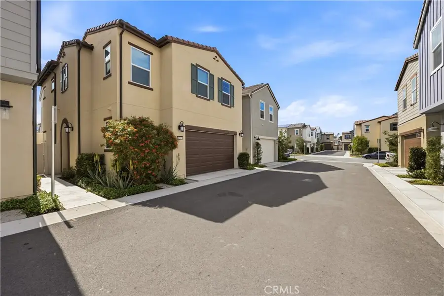 4057 Spring Haven Ln, Corona, CA 92883 - #2
