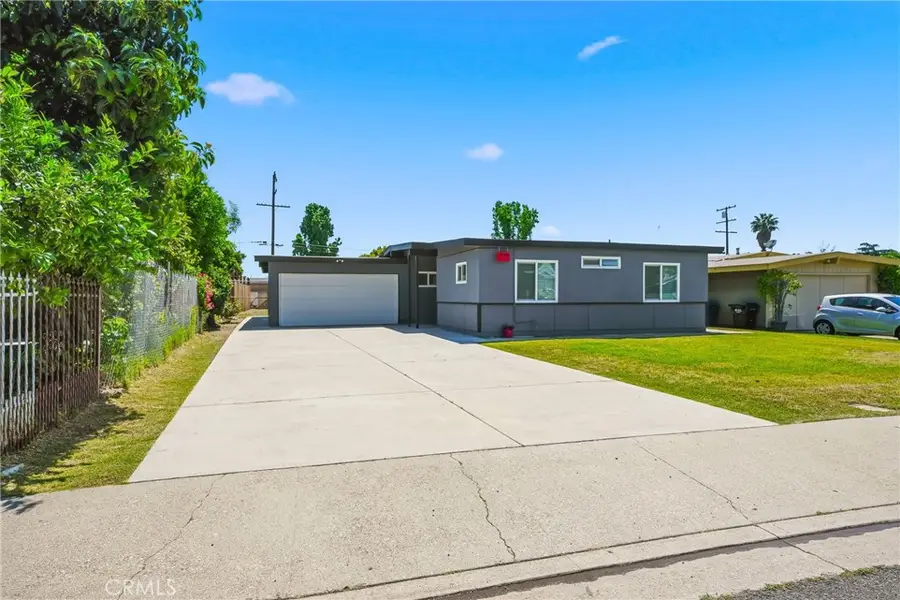 1996 Arthur Avenue, Pomona, CA 91768 - #2