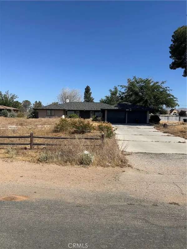 14065 Hopi Road, Apple Valley, CA 92307