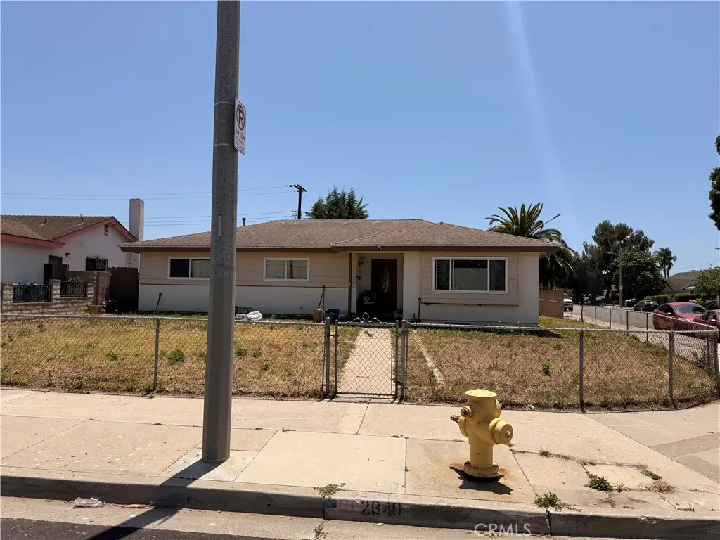 2040 Curran Street, Oxnard, CA 93033 - #1