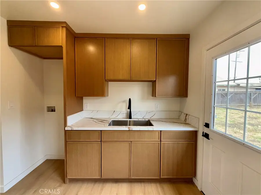 4949 E San Carlos, Rancho Dominguez, CA 90221 - #3
