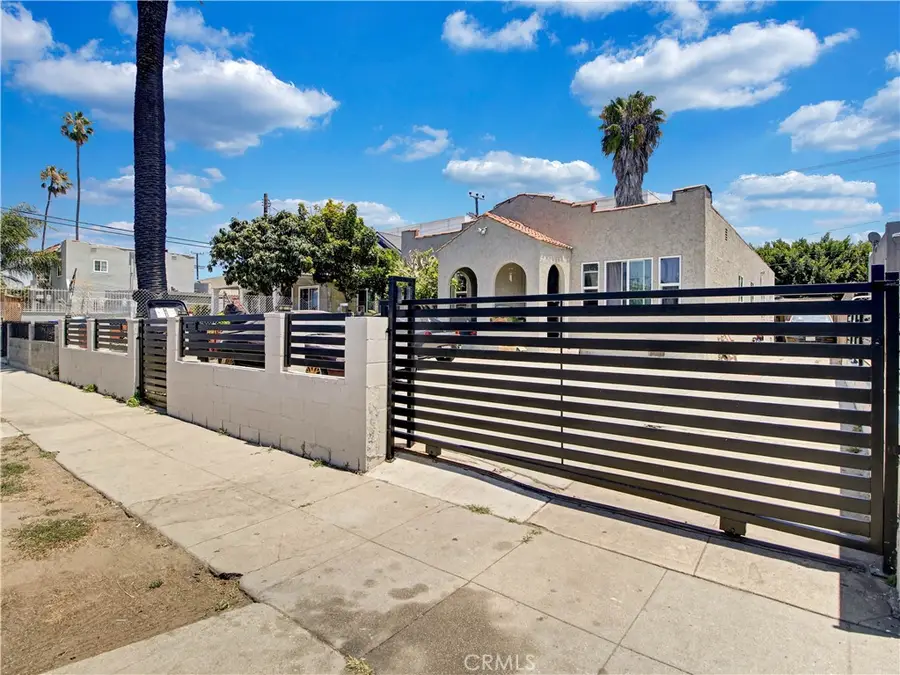 5420 Manhattan Place, Los Angeles, CA 90062 - #2