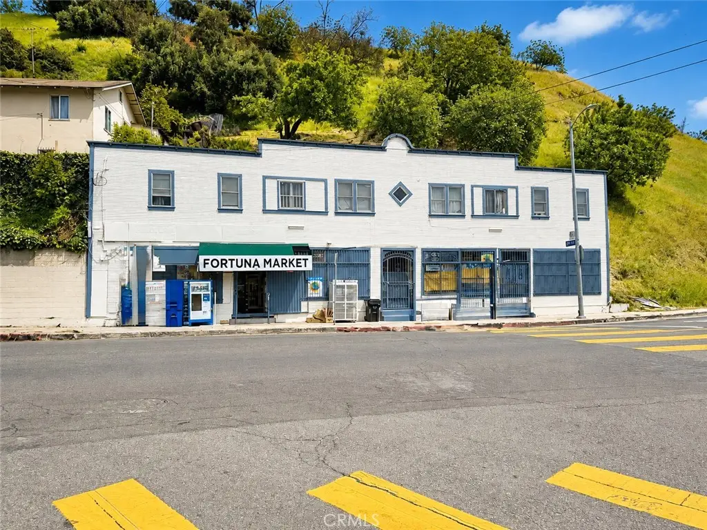 3374 Griffin, Los Angeles, CA 90031 - #1