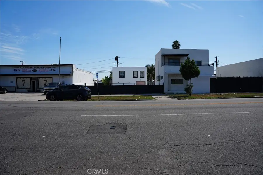 7506 S Western Ave Los Angeles, Los Angeles, CA 90047 - #3