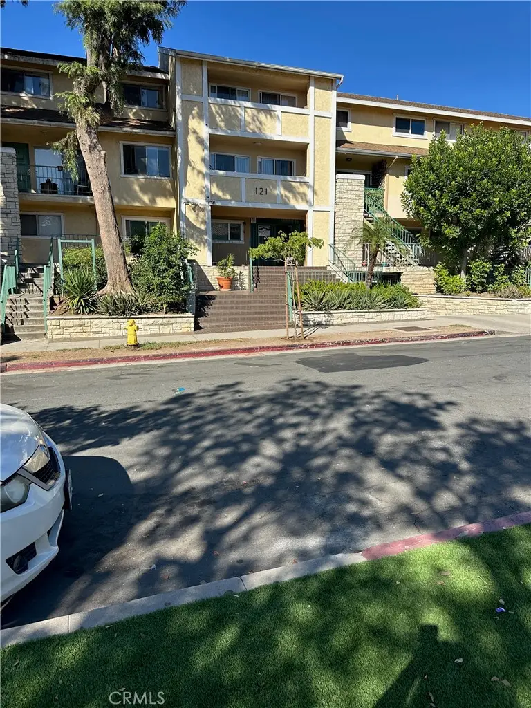 121 Sinclair #122, Glendale, CA 91206 - #1