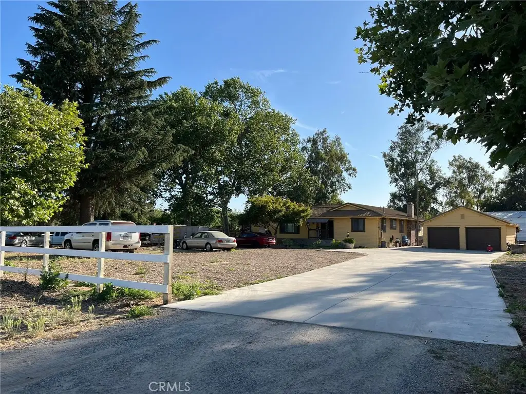 6225 Central Ave, Winton, CA 95388 - #1